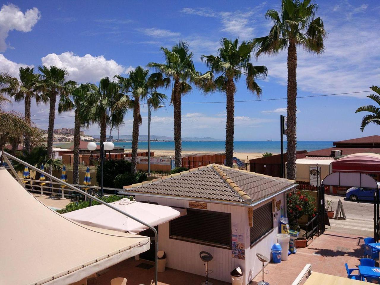 Andrea Case Vacanze L'Ancora ปอร์โต เอมเปโดเกล ภายนอก รูปภาพ