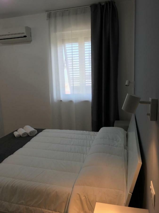 Andrea Case Vacanze L'Ancora ปอร์โต เอมเปโดเกล ภายนอก รูปภาพ